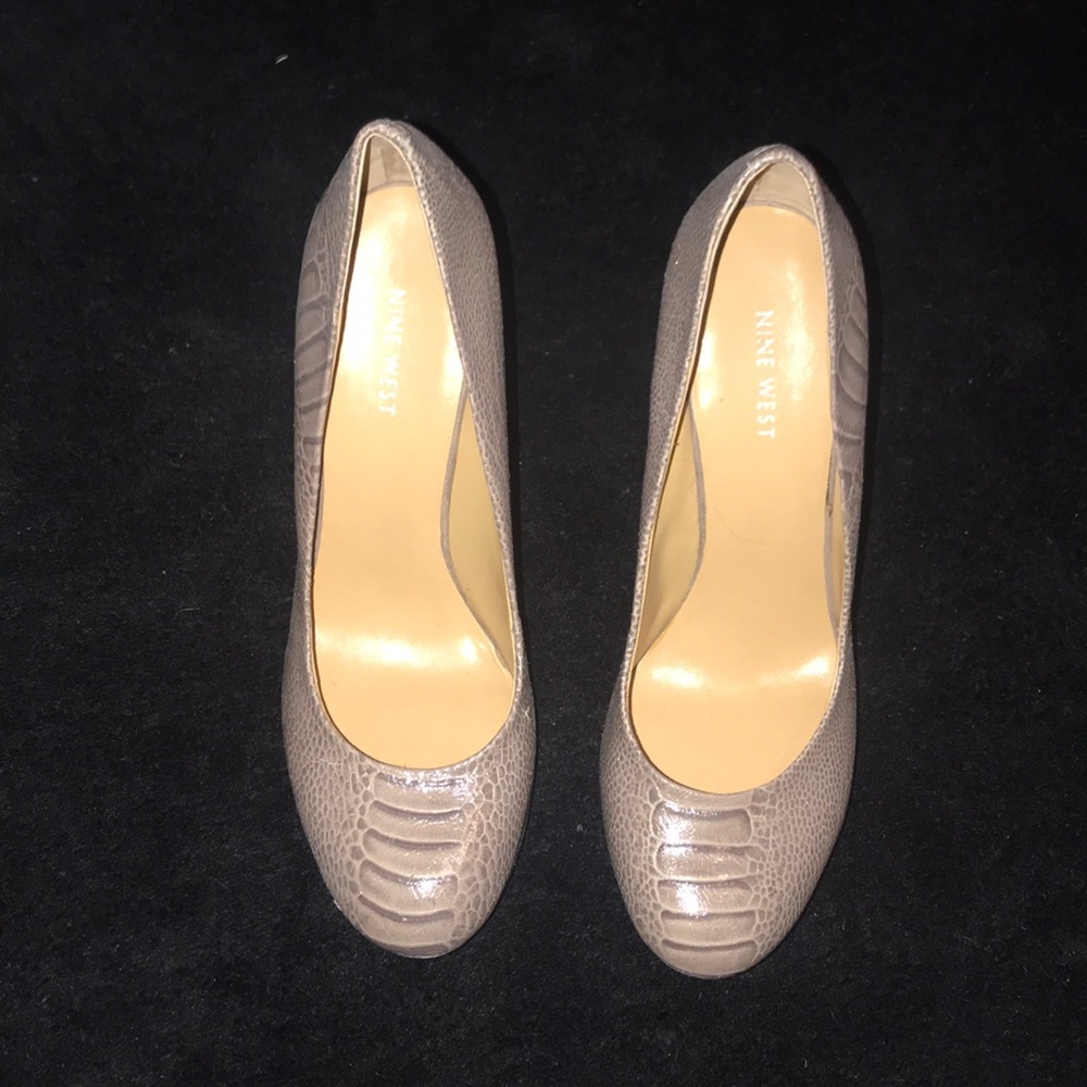NINE WEST snake skin heels.